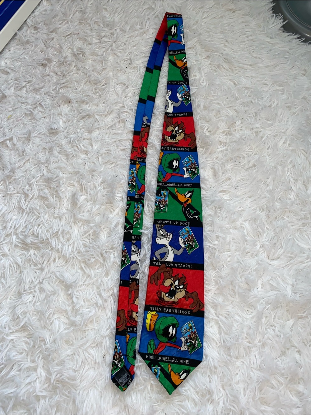 Looney Tunes vintage neck tie vintage 90s Tasmanian Devil Daffy Duck y2k